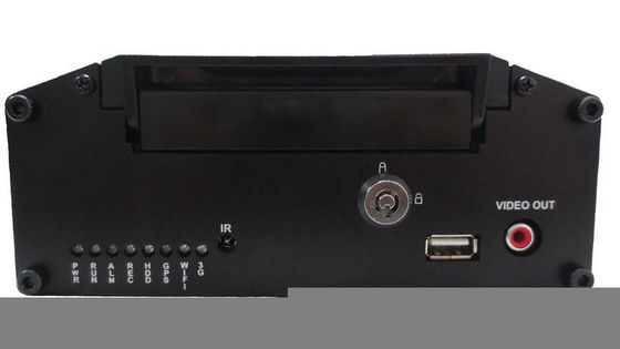 HDD 8 Channel GPS Mobile DVR D1 High Profile For Mobile Monitoring