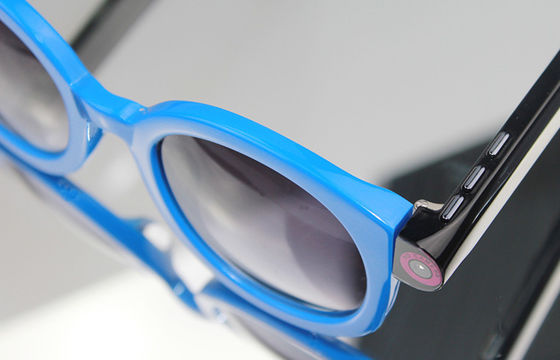 High End Intelligent Wearable Bluetooth Smart Glasses For iPhone / Android phone